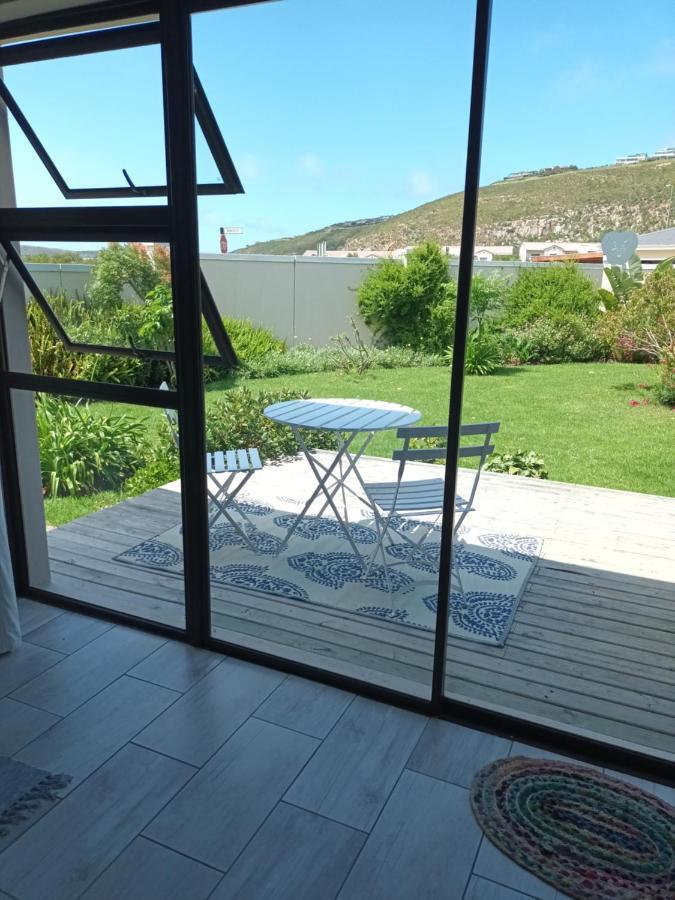 En-Suite, Private Room, Free Wifi In Plett Plettenberg Bay Exterior foto